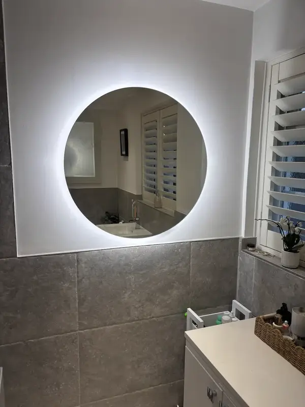 Backlit LED mirror